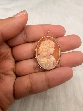 14k Yellow Gold Mother & Son Vintage Coral & Shell Cameo Pin/Pendant